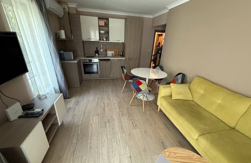 Miete einer gemütlichen 2-Zimmer-Wohnung im Stadtzentrum von Varna, Bulgarien